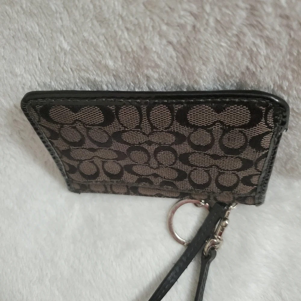 Coach Monogram Card Holder Keychain Wallet